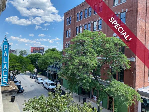 $1,949 / 2br - 867ft2 - New Downtown Apt - ALL UTILITIES INCLUDED + FREE GARAGE PARKING (Hanover St., Manchester)63931653730819121