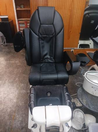 Murano Pedicure Chair 1