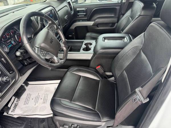 2016 Chevrolet Silverado 2500HD LTZ - Photo 11