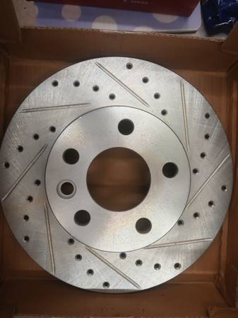 R1 Concepts Slotted Rotors & Brake Pad Combo Kit 1