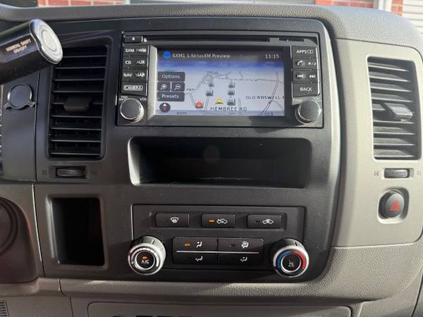 2015 Nissan NV 1500 - Photo 15