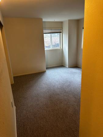 $1,550 / 1br - 650ft2 - Burien, 1 bed 1 bath, access to everything, L@@K! (Burien)63799858735489123
