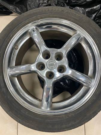 Nissan 350z - Original Factory wheel - Chrome - rim tire 1