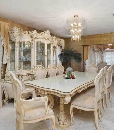 Luxurious Louis XV Dinning Set 1