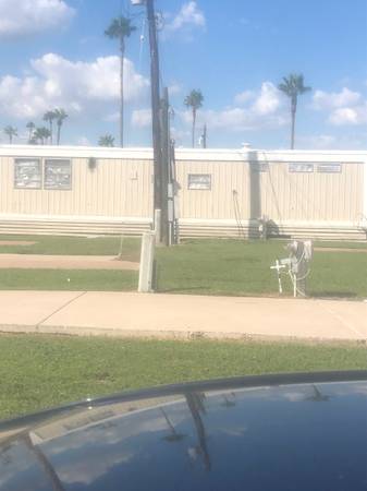 $7,000 / 1br - 7,000 obo . 1 bedroom , 1 bath mobile home , weslaco Tx . (Weslaco)64147872250370124