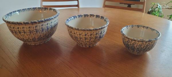 Ceramic mixing bowl set 1