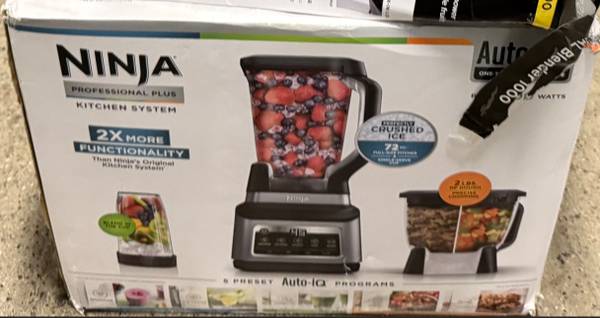 New Ninja Professional Blender with Smoothie Auto-iQ, 1400 Peak Watts 1