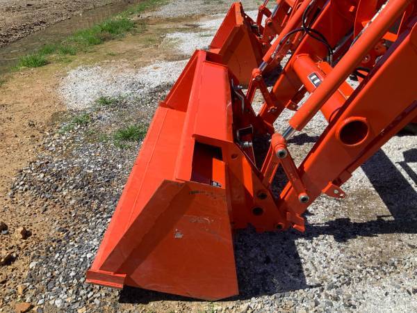 Kubota MX5200 - 4x4 con cargador - $28,900 (Vincent)63440364274561121
