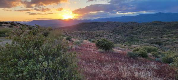 5 Acres north of New River 1