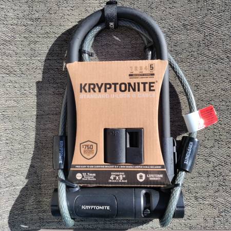 BRAND NEW: Kryptonite U-Lock Bicycle Lock & Cable - $40 (berkeley)63471438317185121