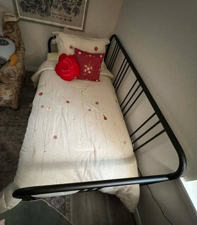 Ikea ~ Bed Frame ~ Like NEW! ~ Twin to King! 1