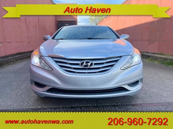 2012 Hyundai Sonata 109k miles - $5,99563622986692481123