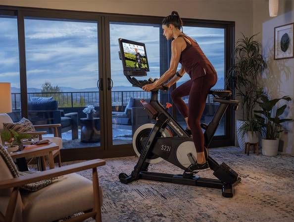 NordicTrack S22i - $45063471474182017122