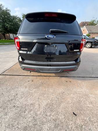 Negro Ford Interceptor 2019, 3.5L - $12,000 (Houston)63617036014337122