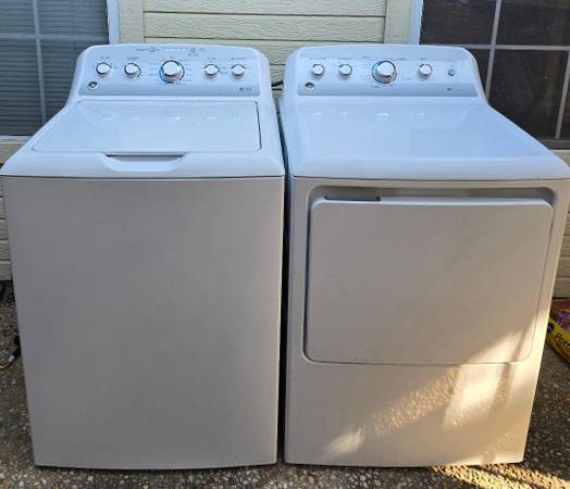 Clothes Washer & Dryer 1
