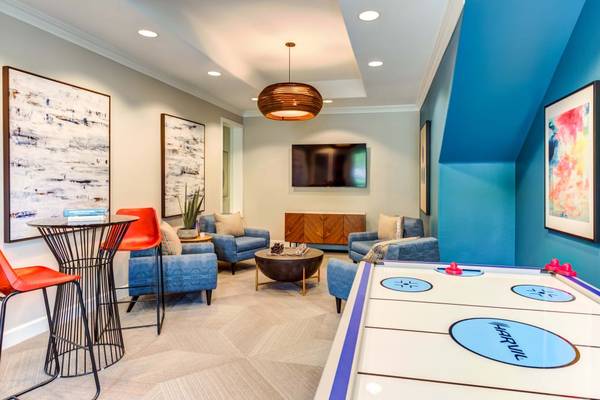 $3,234 / 2br - 987ft2 - Located in San Diego, 2B/2B, Stainless Steel Appliances (11760 Westview Pkwy, San Diego, CA)63865814525059123
