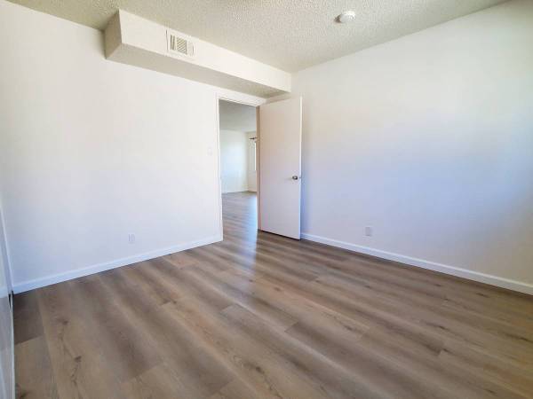 $800 / 1br - 227 Springville Rd, Hampton Bays, NY (Hampton Bays, NY)64023720537475123
