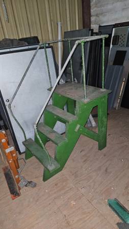 Stepping Stairs, Stairs, Inspection Station 1