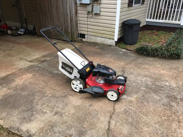 Toro 22” Self Propelled Lawn Mower Works Great 1