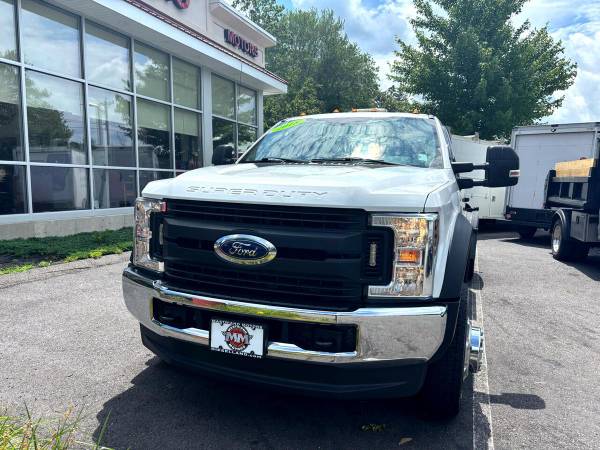 2018 Ford Super Duty F-550 DRW WOW 4X4 REG CAB SWITCH N GO V10 GAS ONLY 76K MILE - $49,994 (+ MASTRIANOS DIESELLAND)63654725121283122