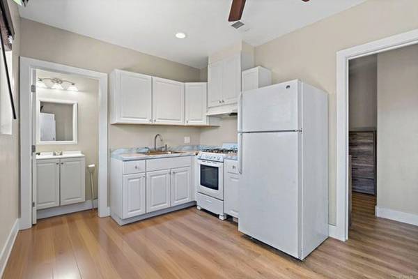 $1,700 / 1br - 500ft2 - Unidad privada moderna de 1 dormitorio | Escondido (escondido)63663922512641123