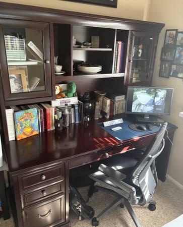 Computer Desk 1