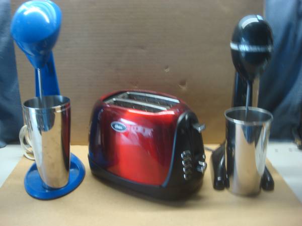 SMALL KITCHEN APPLIANCES 1
