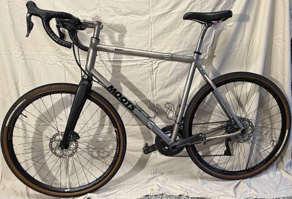 2017 Moots Routt Gravel "Folding" bike with S and S Coupling 1