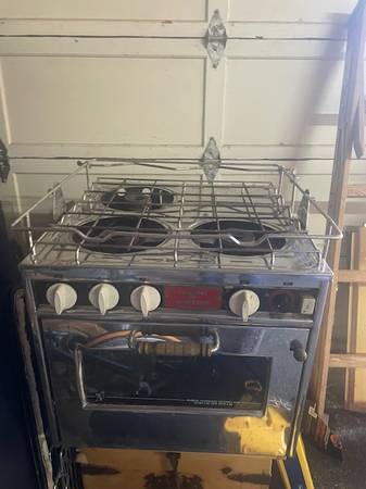 dickinson marine heater Dickinson marine stove 1