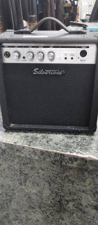 Silvertone guitar amp 2004858 1