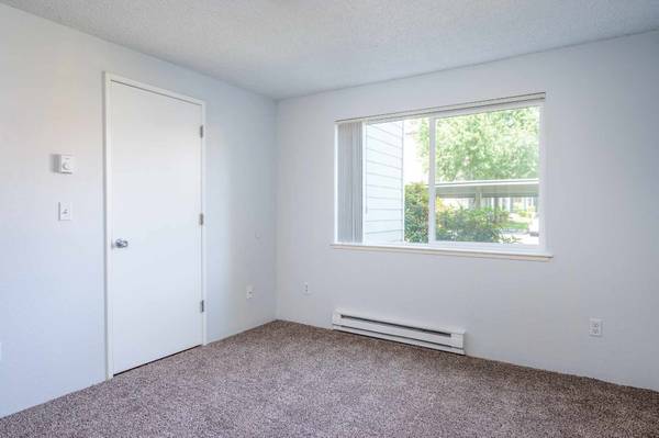 $1,669 / 2 dormitorios - 880 pies² - ¡Justo el lugar que estás buscando! ¡Ven a verlo! (Tigard - Newberg, Tualatin, Wilsonville)63831252096769124