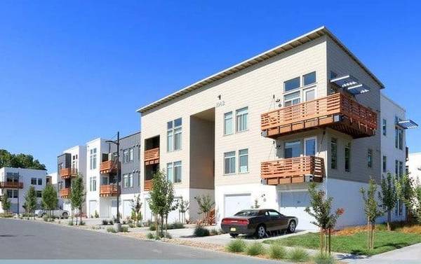 $1,960 / 1br - 683ft2 - Convenient 1 Bedroom Apartment-Minutes to Rohnert Park  Petaluma (santa rosa)63658013868033124