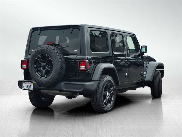 2021 Jeep Wrangler Unlimited Sport S SUV Negro con capa transparente - $316 (LLAME AL 510-854-8790 PARA PAGO PERSONALIZADO)63438840298627123