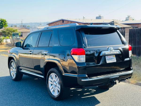2011 TOYOTA 4RUNNER Limited - $13,500 (San Diego)63435885823235124