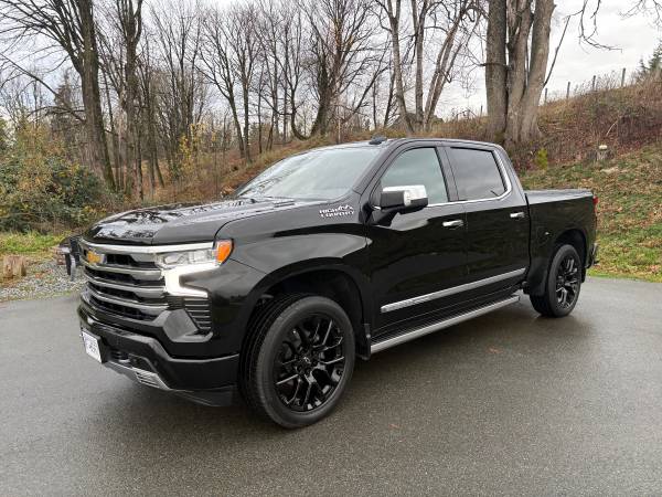 2024 Chevrolet Silverado 1500 High Country with self drive option 1