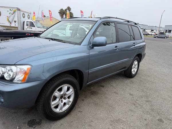 2002 TOYOTA HIGHLANDER - $5.199 (San Diego)63440449931651122