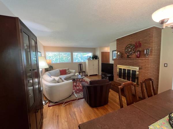 $2,895 / 4br - 1728ft2 - Casa de 4 habitaciones/2 baños en el barrio Denny Whitford, Beaverton (Beaverton)63672564426625122