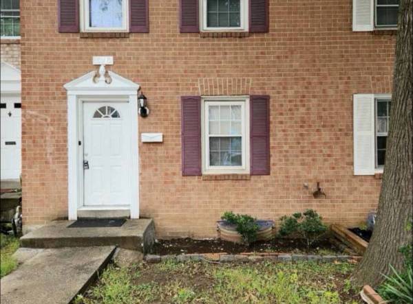 $2,890 / 5br - 5 Bedroom Townhouse for Rent in Woodbridge, VA. We accept Section 8 (Woodbridge)64040197240578120