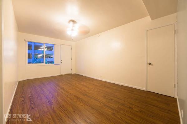 $1,595 / 380ft2 - Gas Stove, Air Conditioner  ( in select apartments), Cable Ready (Oahu)63686727564163123