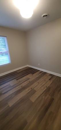 $1,395 / 3br - 3 Bedroom 1 Bath House For Rent (Gary)63898984090882122