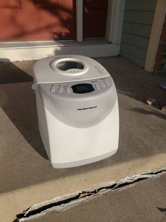 Hamilton Beach Bread Maker 1