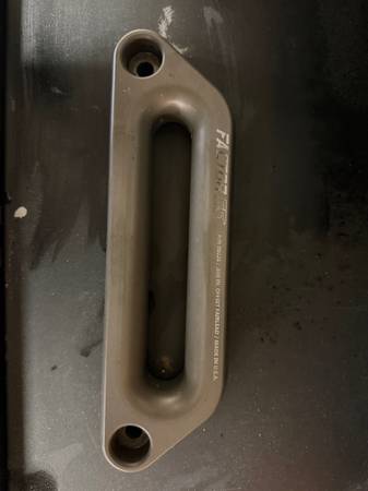 Factor55 Offset Hawse Fairlead 1