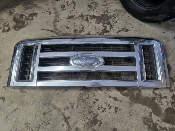2008-2018 Ford E150 E250 E350 Van OEM Grille 1