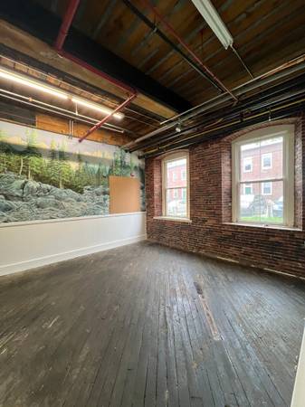 $1,500 / 820ft2 - River View Office Near Dover (LM200) (Rollinsford, NH)63931790738179121