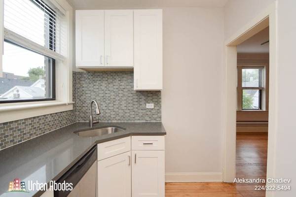 $1,895 / 1br - 700ft2 - Quality 1 Bedroom, 1 Bath in Logan Square, Available: Now (Logan Square)63899123170818124