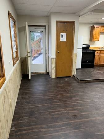 $1,050 / 1br - 1 Bedroom: Wilson Street #3 South Barre - $1050.00 (South Barre)63784640030337121