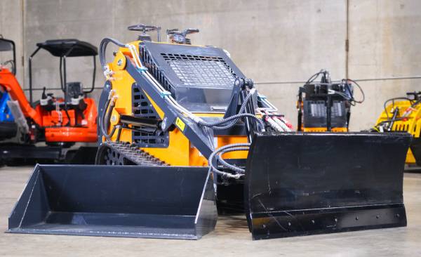 NEW | Winter Skid Steer Package • Hydraulic Plow + Bucket Included 1
