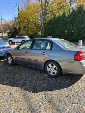 2005 Chevrolet Malibu 1