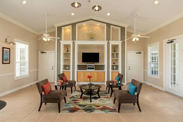 $1,183 / 2br - 1032ft2 - Piscina reluciente, ¡únete a la lista de espera!!! (Port St. Lucie)63899124770819121