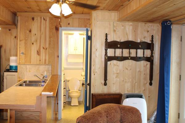 $1,200 / 1br - 475ft2 - CUTE Studio-Fully Furnished-All Utilities (Lake Junaluska)64029206774914122